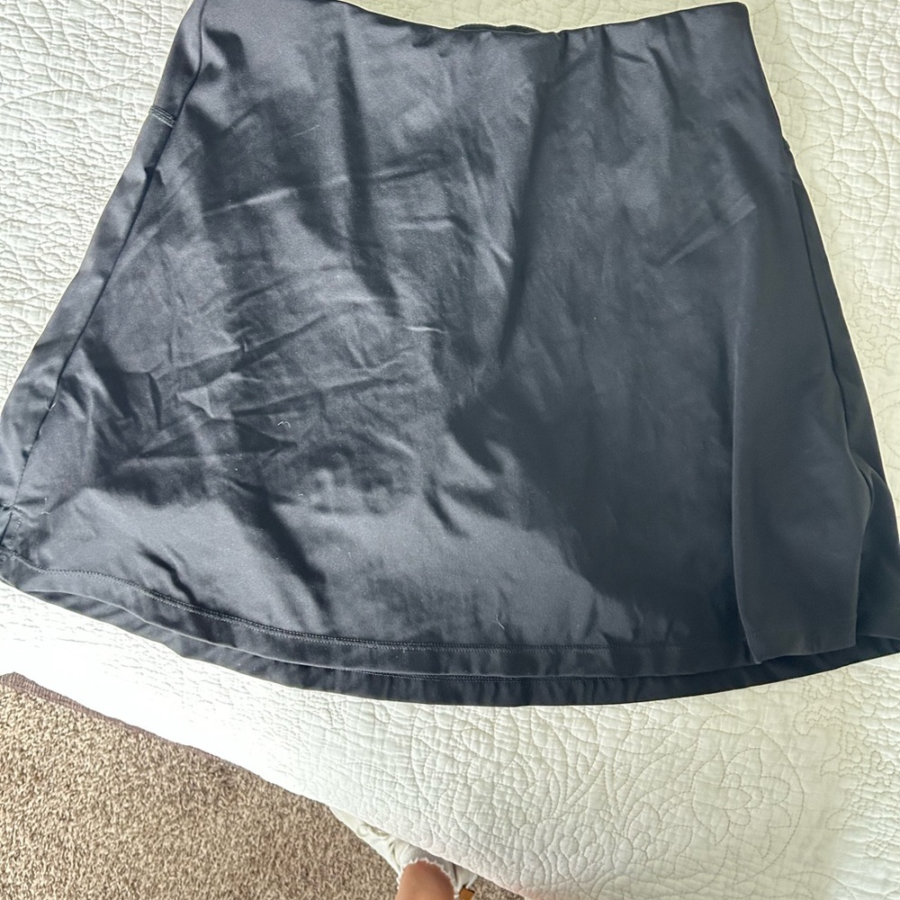 Chic Black Atheltic Mini Skort for Women